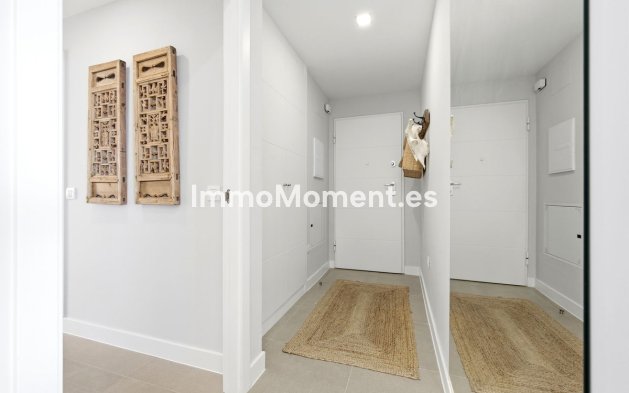 Resale - Apartment - Benalmadena - Benalmadena Centro
