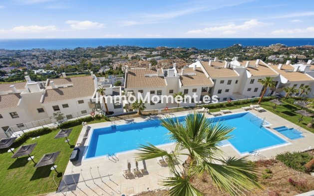 Resale - Apartment - Benalmadena - Benalmadena Centro