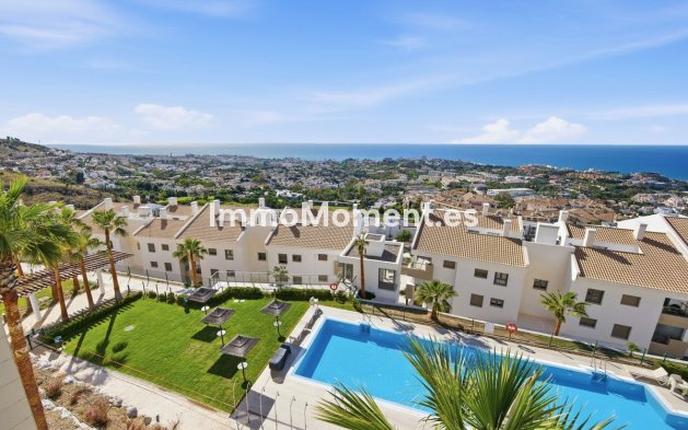 Resale - Apartment - Benalmadena - Benalmadena Centro