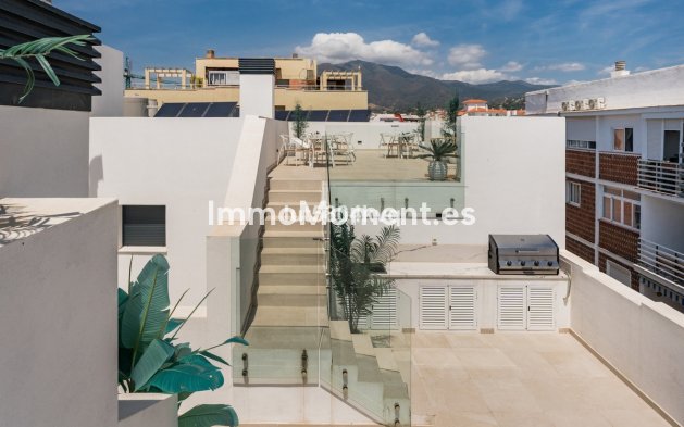 Resale - Apartment - Estepona - Estepona Centro