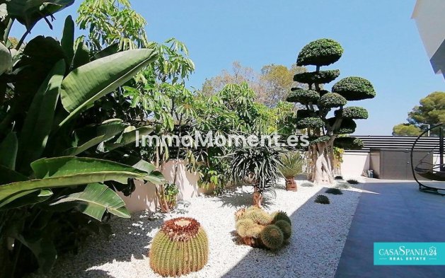 Resale - Detached villa - Benidorm - Benidorm Centro