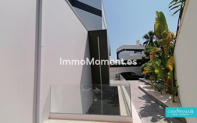 Resale - Detached villa - Benidorm - Benidorm Centro