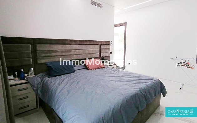 Resale - Detached villa - Benidorm - Benidorm Centro