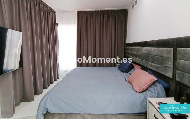 Resale - Detached villa - Benidorm - Benidorm Centro