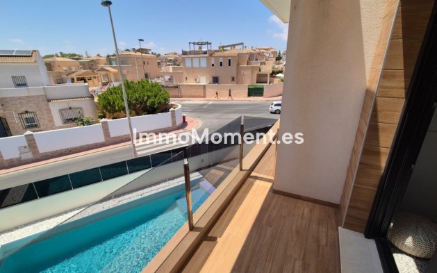 Resale - Detached villa - Torrevieja - Torrevieja Centro