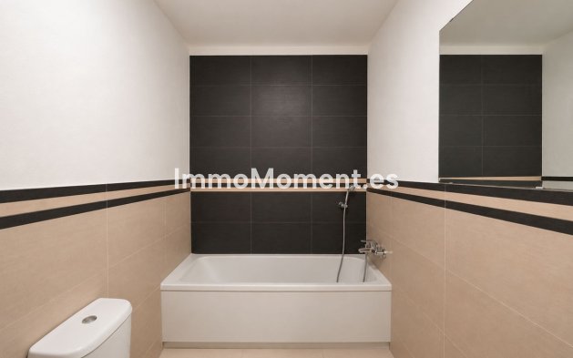 Bestaande woning - Vrijstaande villa - Estepona  - New Golden Mile