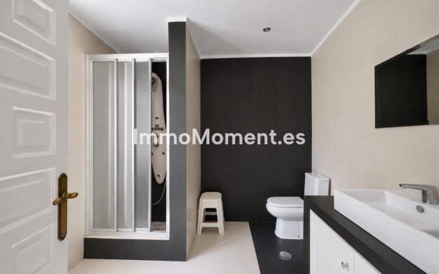 Bestaande woning - Vrijstaande villa - Estepona  - New Golden Mile