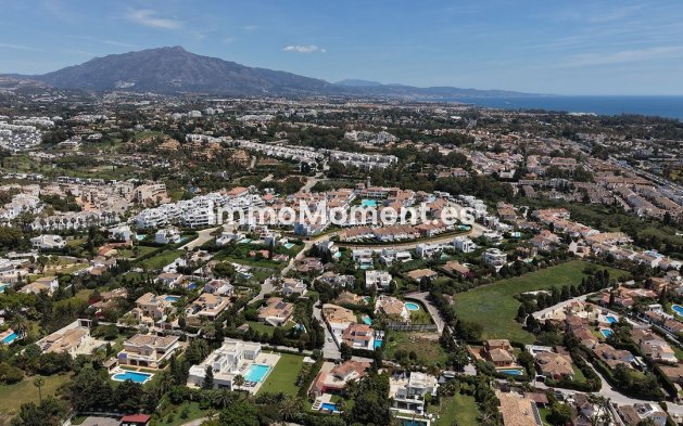 Bestaande woning - Vrijstaande villa - Estepona  - New Golden Mile