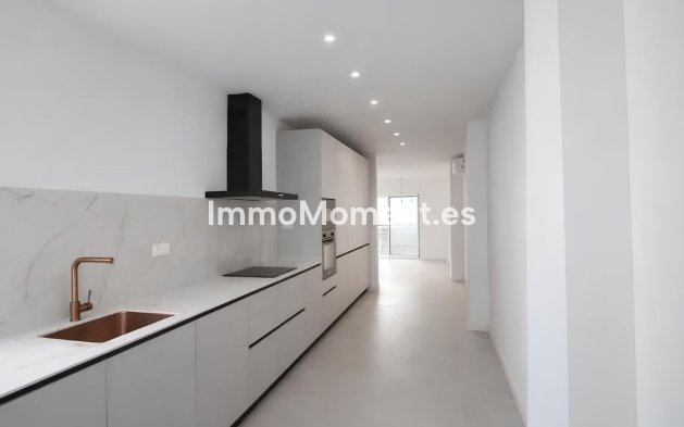 Resale - Apartment - Fuengirola - Fuengirola Centro
