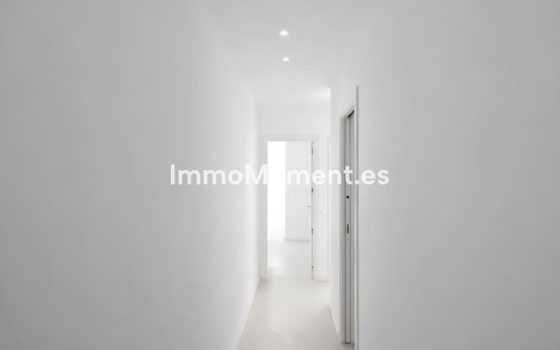 Resale - Apartment - Fuengirola - Fuengirola Centro