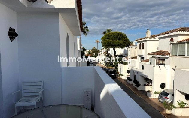 Wiederverkauf - Reihenhaus - Estepona  - New Golden Mile