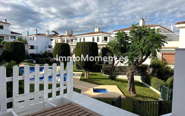 Wiederverkauf - Reihenhaus - Estepona  - New Golden Mile