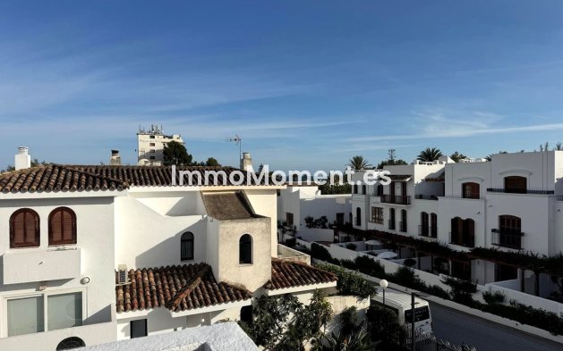 Wiederverkauf - Reihenhaus - Estepona  - New Golden Mile