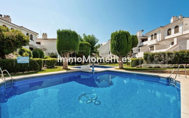 Wiederverkauf - Reihenhaus - Estepona  - New Golden Mile