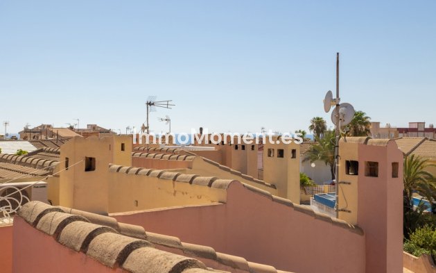 Resale - Townhouse - Torrevieja - Torrevieja Centro