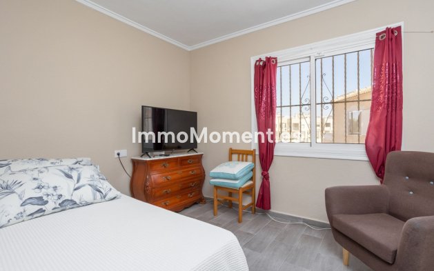 Resale - Townhouse - Torrevieja - Torrevieja Centro