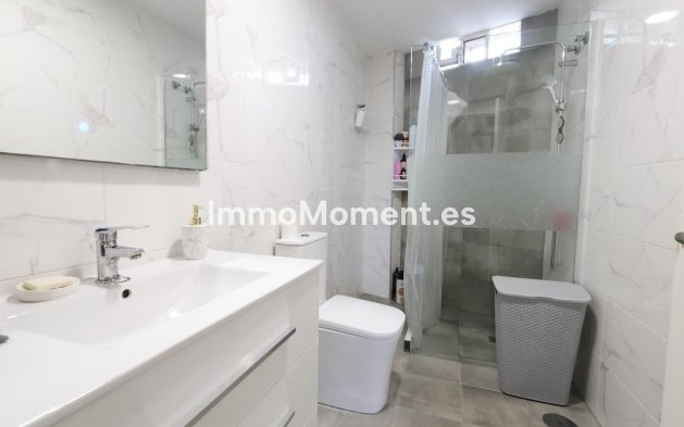 Resale - Apartment - Torrevieja - Torrevieja Centro