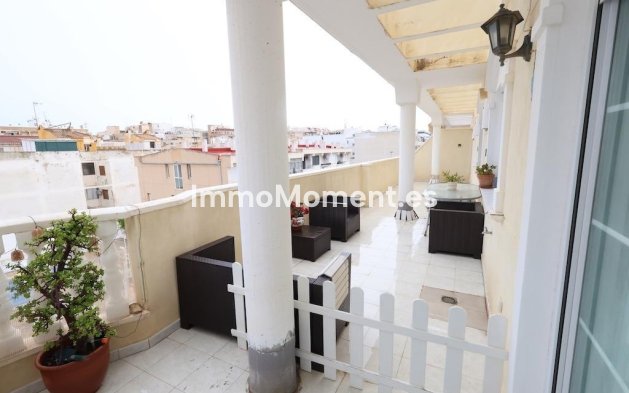 Resale - Apartment - Torrevieja - Torrevieja Centro