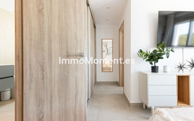 Resale - Townhouse - Estepona - Estepona Centro