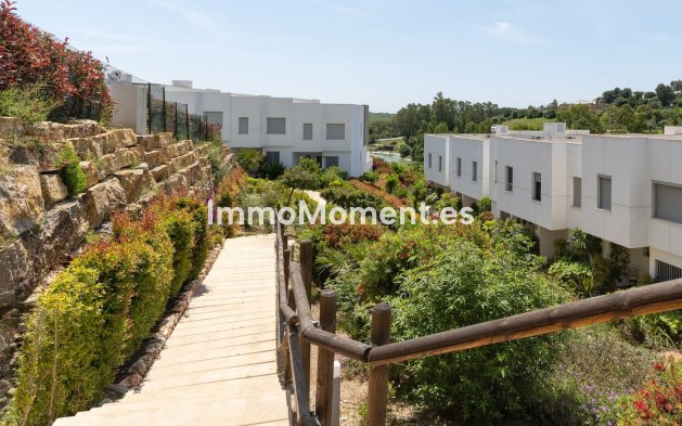 Resale - Townhouse - Estepona - Estepona Centro