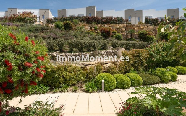 Resale - Townhouse - Estepona - Estepona Centro