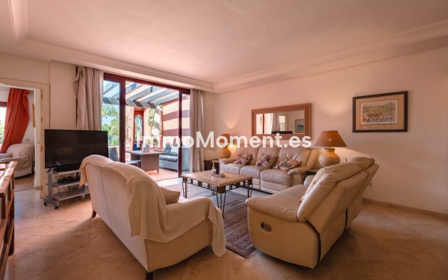 Reventa - Apartamento - Estepona  - Estepona Centro