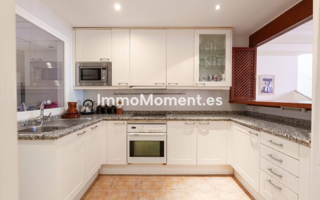 Reventa - Apartamento - Estepona  - Estepona Centro