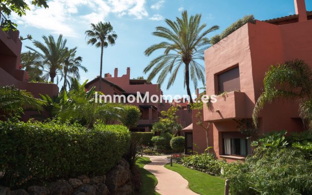 Reventa - Apartamento - Estepona  - Estepona Centro