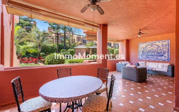 Wiederverkauf - Wohnung - Marbella - Guadalmina Baja