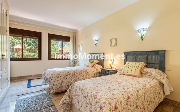 Wiederverkauf - Wohnung - Marbella - Guadalmina Baja