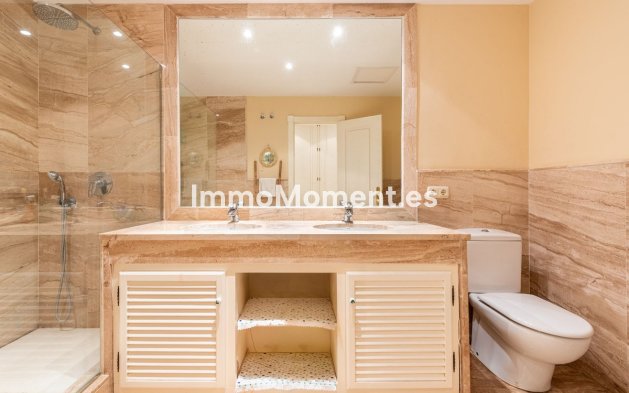 Wiederverkauf - Wohnung - Marbella - Guadalmina Baja