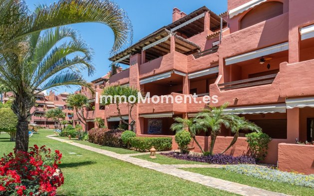 Wiederverkauf - Wohnung - Marbella - Guadalmina Baja