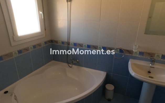 Resale - Detached villa - Algorfa - Algorfa Centro