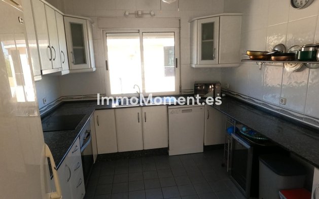Resale - Detached villa - Algorfa - Algorfa Centro