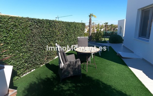 Resale - Detached villa - Algorfa - Algorfa Centro