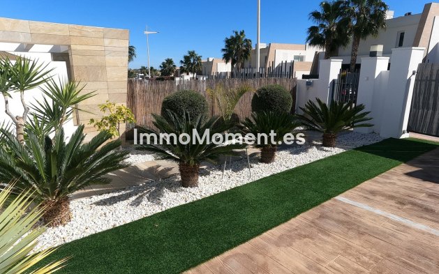 Resale - Detached villa - Algorfa - Algorfa Centro