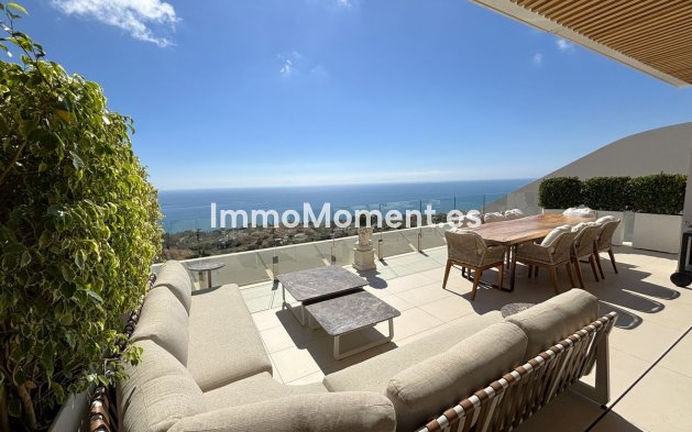 Resale - Apartment - Benalmadena - Benalmadena Centro