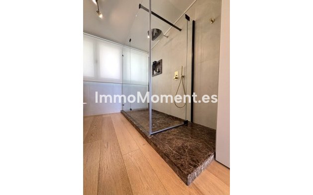 Resale - Apartment - Benalmadena - Benalmadena Centro