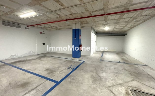 Resale - Apartment - Benalmadena - Benalmadena Centro
