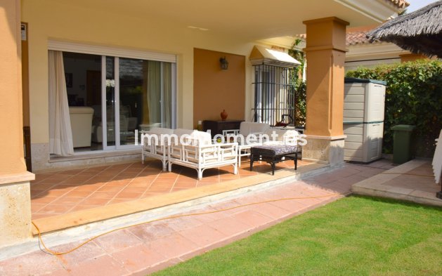Wiederverkauf - Freistehende Villa - Marbella - Santa Clara
