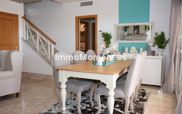 Wiederverkauf - Freistehende Villa - Marbella - Santa Clara