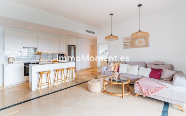 Resale - Apartment - Benahavís - Benahavís Centro