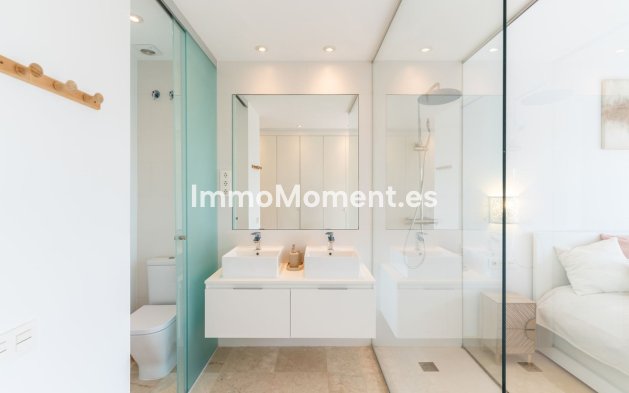 Resale - Apartment - Benahavís - Benahavís Centro