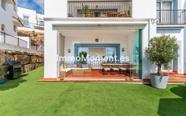 Resale - Apartment - Benahavís - Benahavís Centro