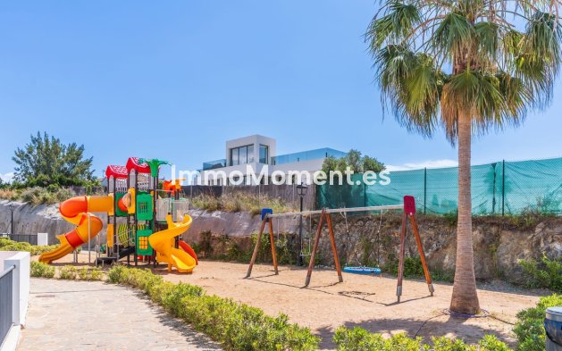 Resale - Apartment - Benahavís - Benahavís Centro