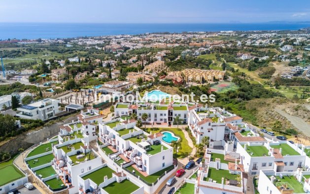 Resale - Apartment - Benahavís - Benahavís Centro