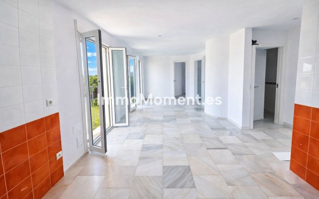 Wiederverkauf - Wohnung - Manilva - La Duquesa
