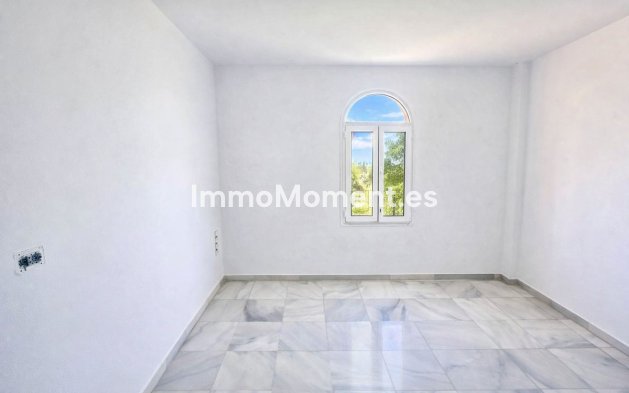 Wiederverkauf - Wohnung - Manilva - La Duquesa