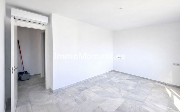 Wiederverkauf - Wohnung - Manilva - La Duquesa