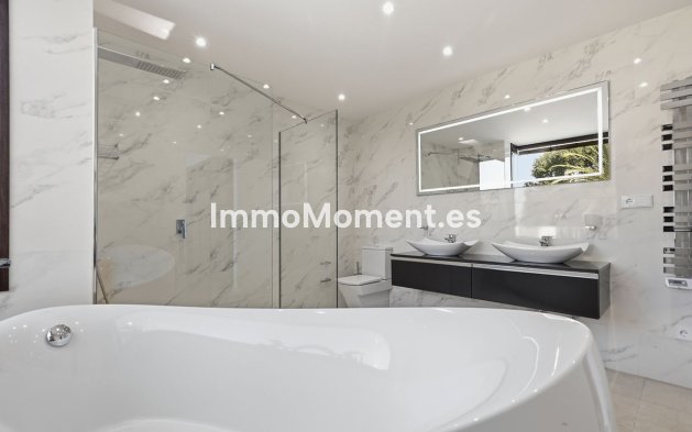 Wiederverkauf - Freistehende Villa - Marbella - El Rosario